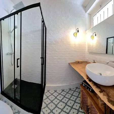 T2 Cosy & Garden - Hypercentre - Gare - Wifi *