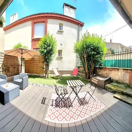 T2 Cosy & Garden - Hypercentre - Gare - Wifi Apartment